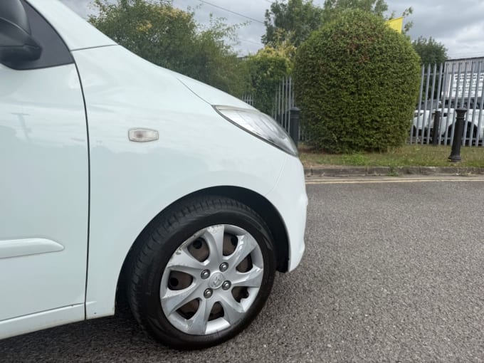 2025 Hyundai I10