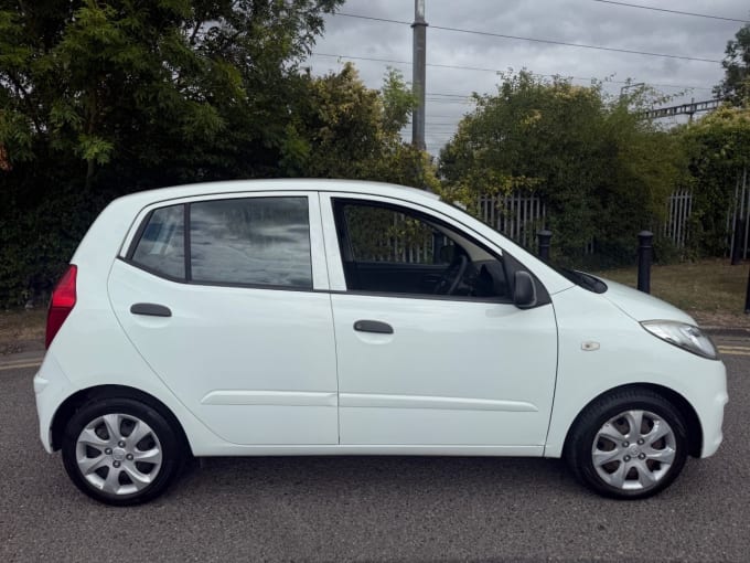 2025 Hyundai I10