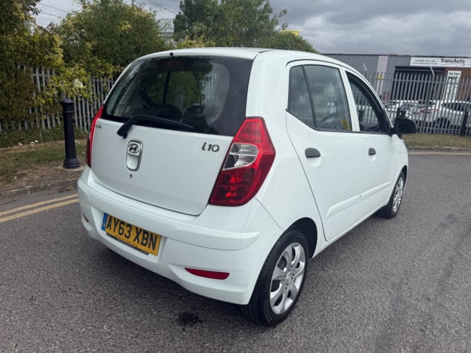 2025 Hyundai I10