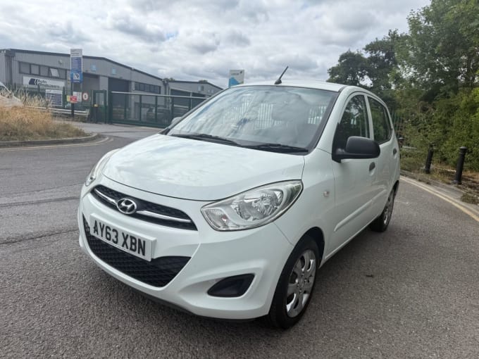 2025 Hyundai I10