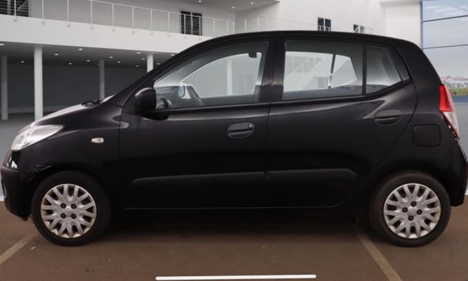 2025 Hyundai I10