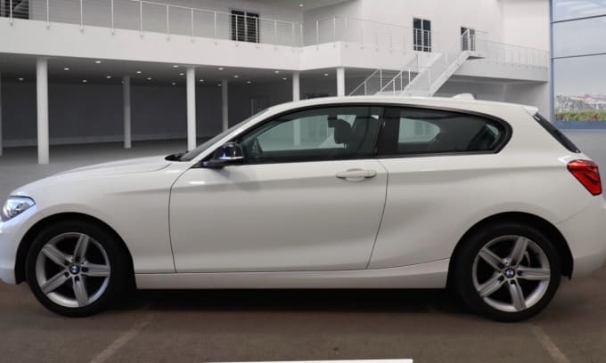 2025 BMW 1 Series