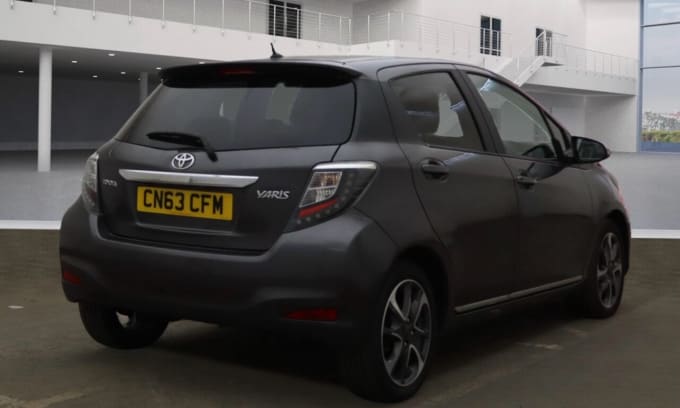 2025 Toyota Yaris
