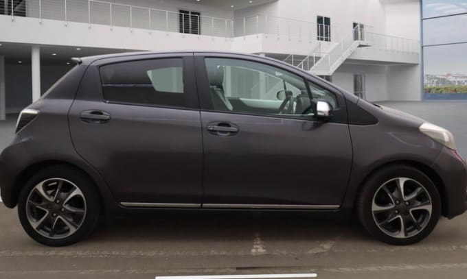 2025 Toyota Yaris