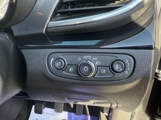 2025 Vauxhall Mokka X