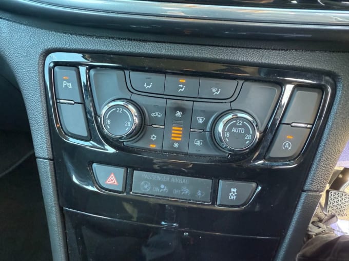2025 Vauxhall Mokka X