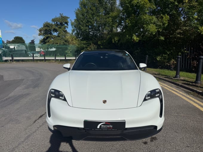 2025 Porsche Taycan