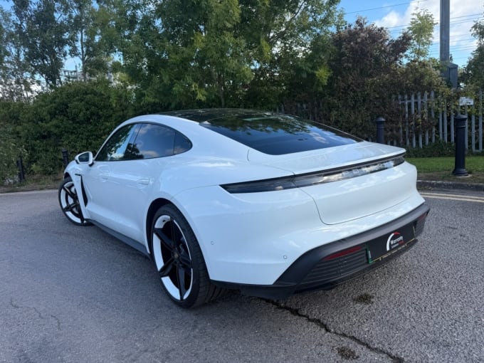 2025 Porsche Taycan