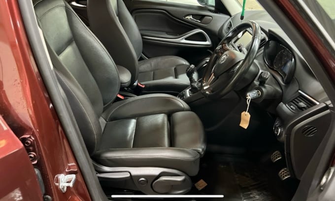 2025 Vauxhall Zafira Tourer