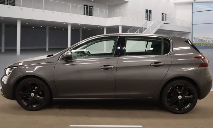 2025 Peugeot 308