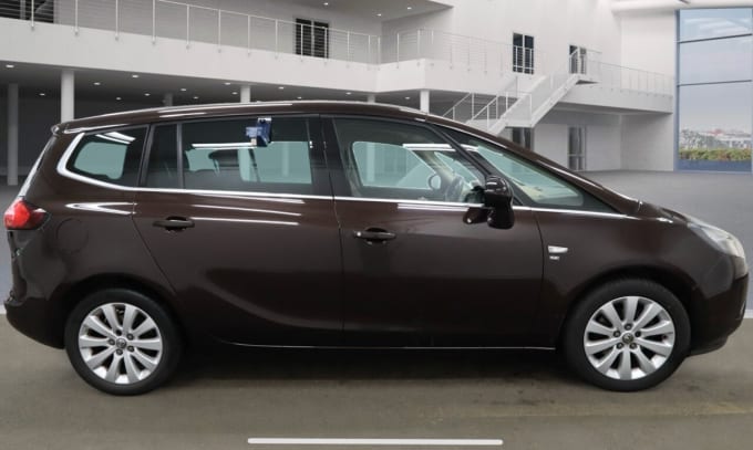 2025 Vauxhall Zafira Tourer
