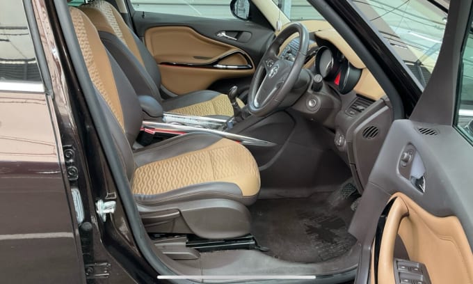 2025 Vauxhall Zafira Tourer