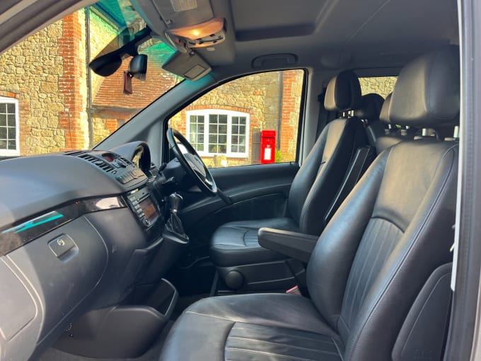 2012 Mercedes-benz Viano