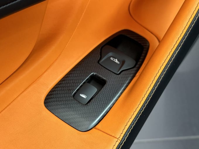2025 Mclaren 570s