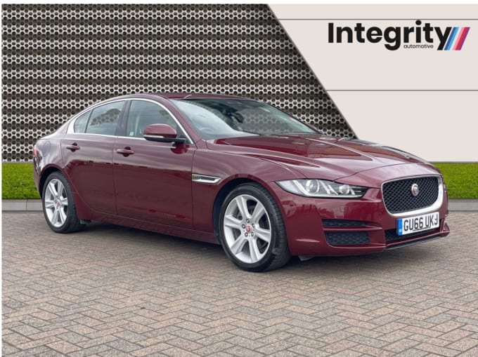 2024 Jaguar Xe