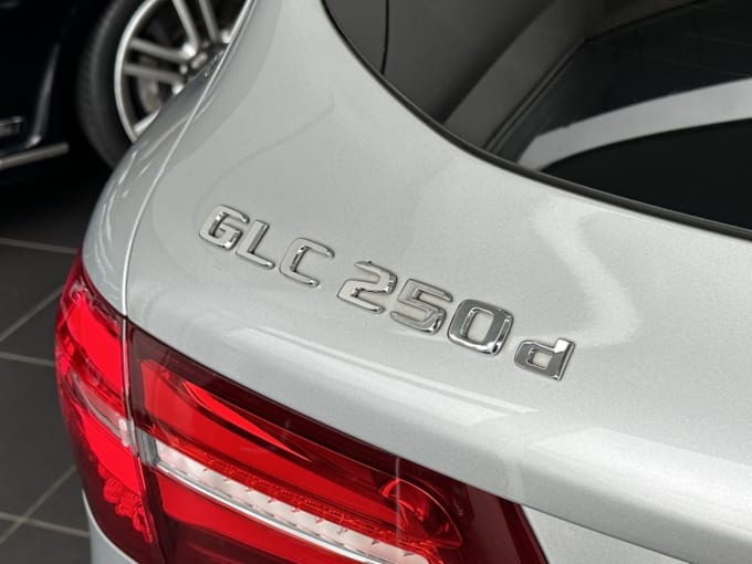 2024 Mercedes-benz Glc-class