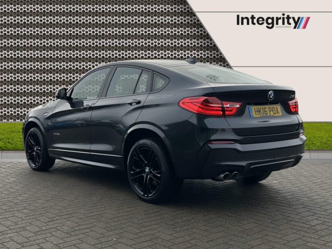 2025 BMW X4