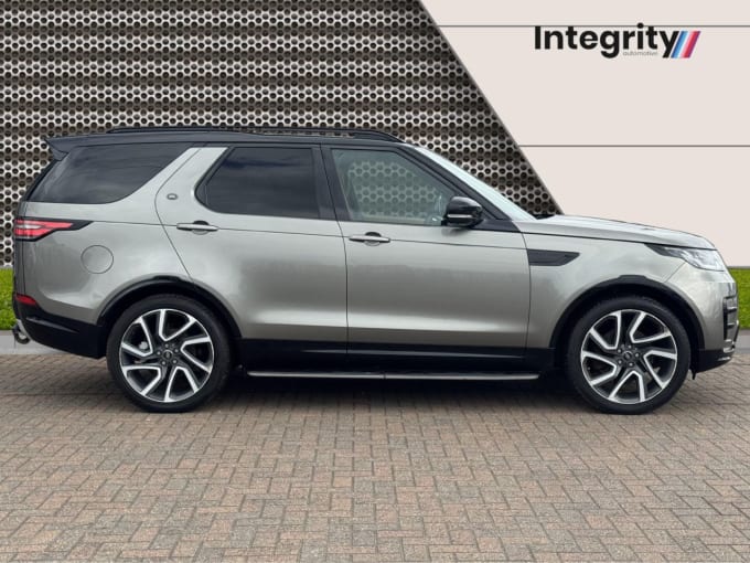 2025 Land Rover Discovery