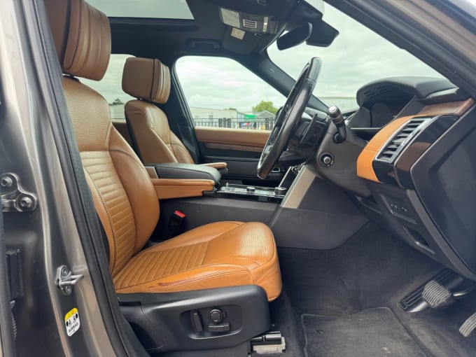 2025 Land Rover Discovery