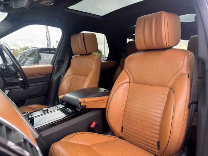 2025 Land Rover Discovery