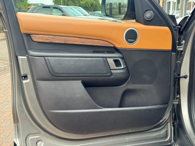 2025 Land Rover Discovery