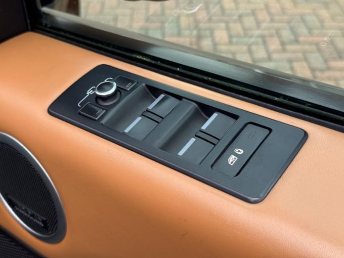2025 Land Rover Discovery