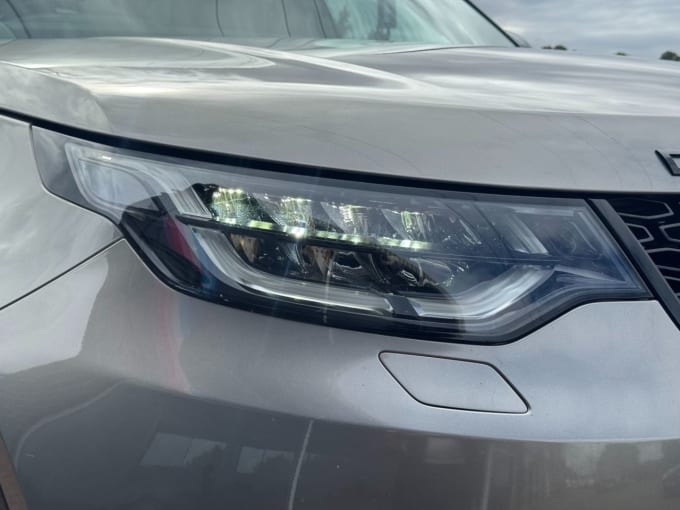 2025 Land Rover Discovery
