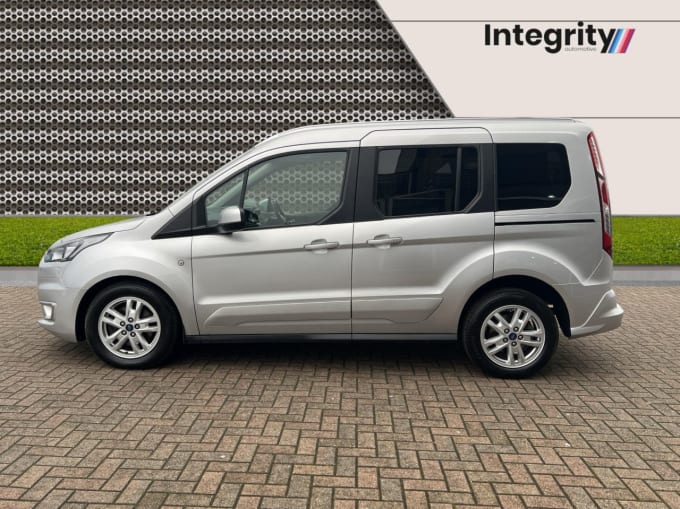 2025 Ford Tourneo Connect