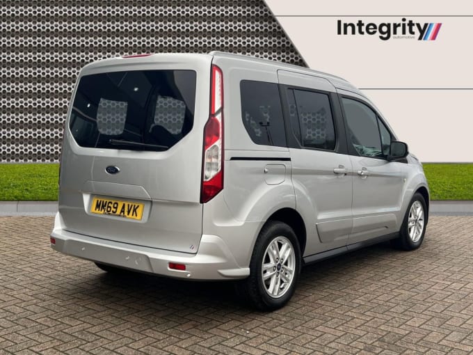 2025 Ford Tourneo Connect