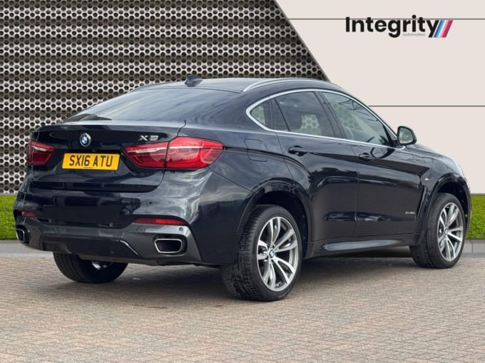 2025 BMW X6