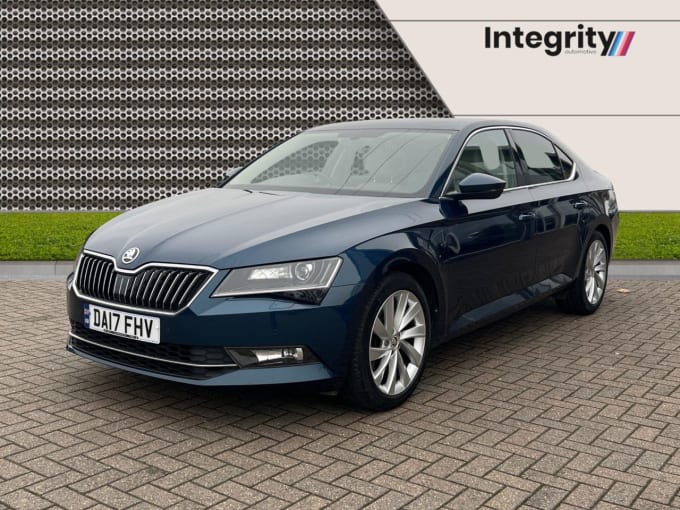 2025 Skoda Superb