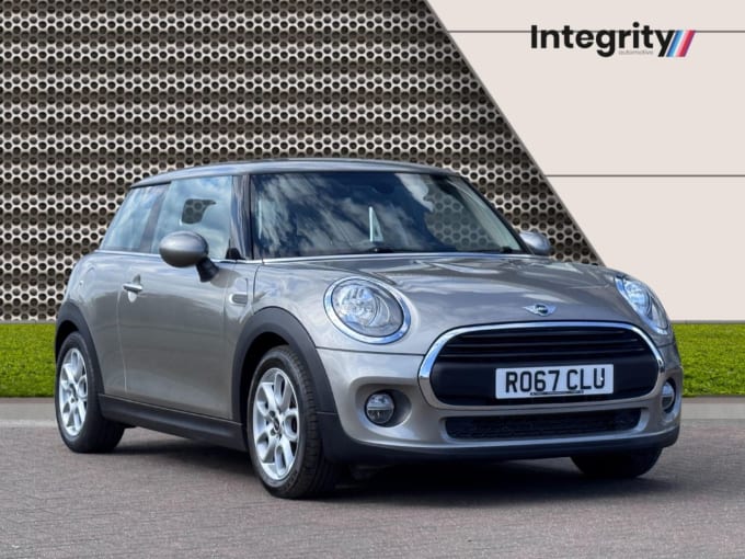 2025 Mini Hatch