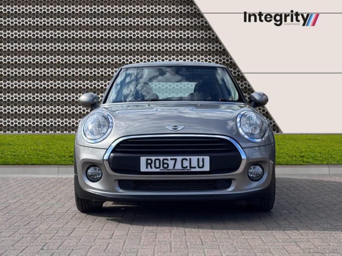 2025 Mini Hatch