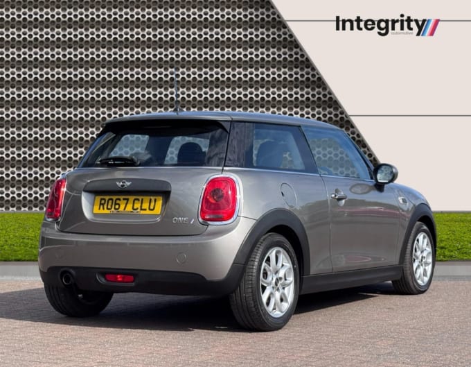 2025 Mini Hatch