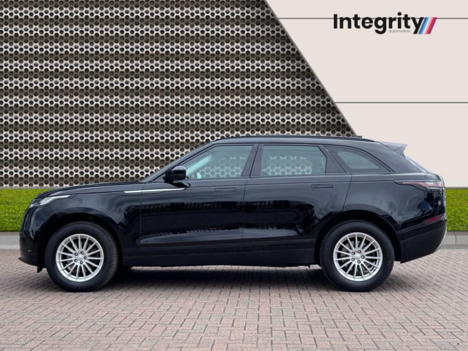 2025 Land Rover Range Rover Velar