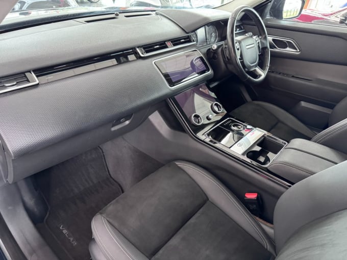2025 Land Rover Range Rover Velar