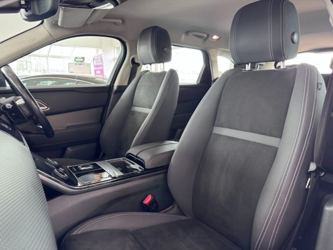 2025 Land Rover Range Rover Velar