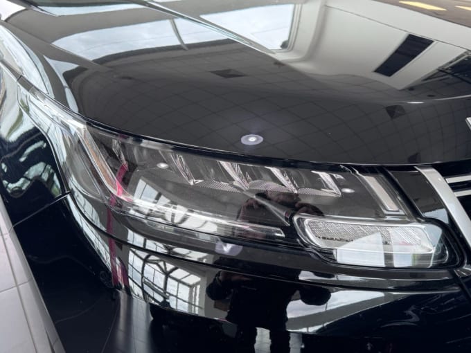 2025 Land Rover Range Rover Velar