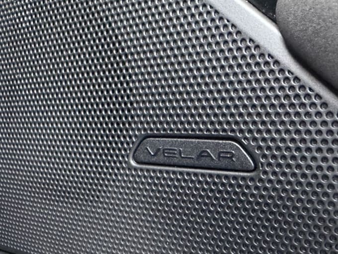 2025 Land Rover Range Rover Velar