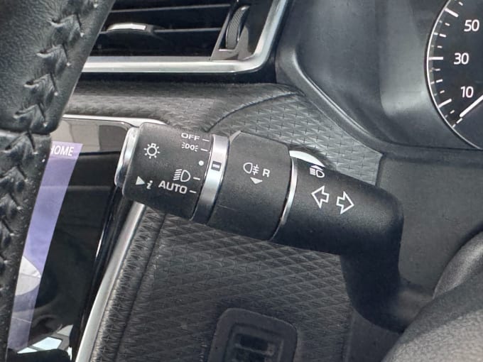 2025 Land Rover Range Rover Velar