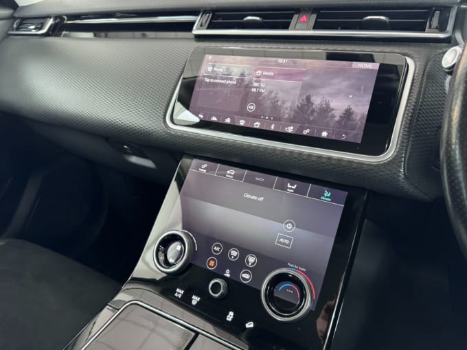 2025 Land Rover Range Rover Velar