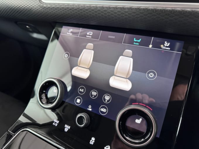 2025 Land Rover Range Rover Velar