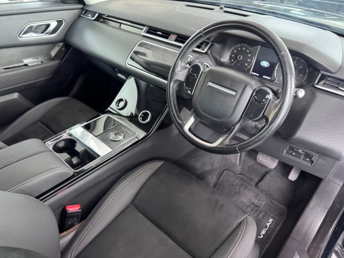2025 Land Rover Range Rover Velar