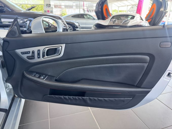 2025 Mercedes-benz Slk