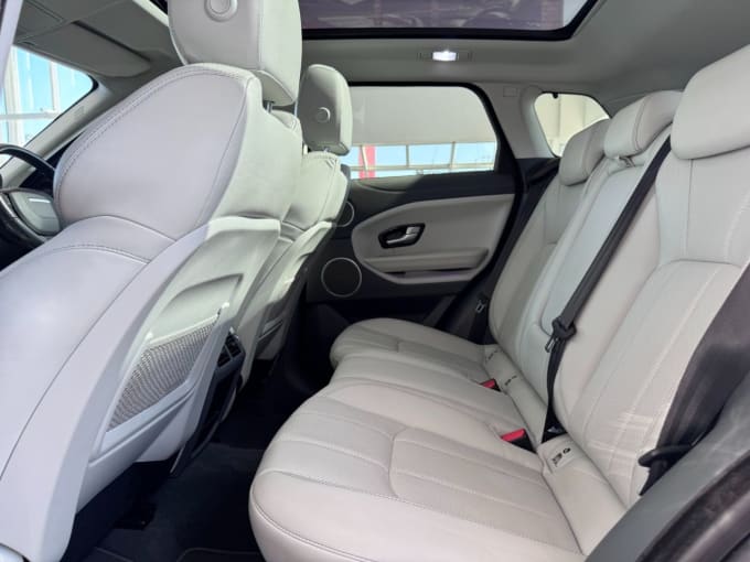 2025 Land Rover Range Rover Evoque