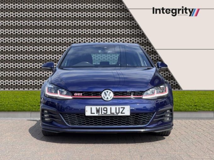 2025 Volkswagen Golf