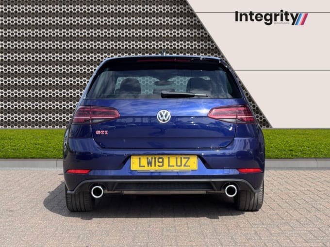 2025 Volkswagen Golf