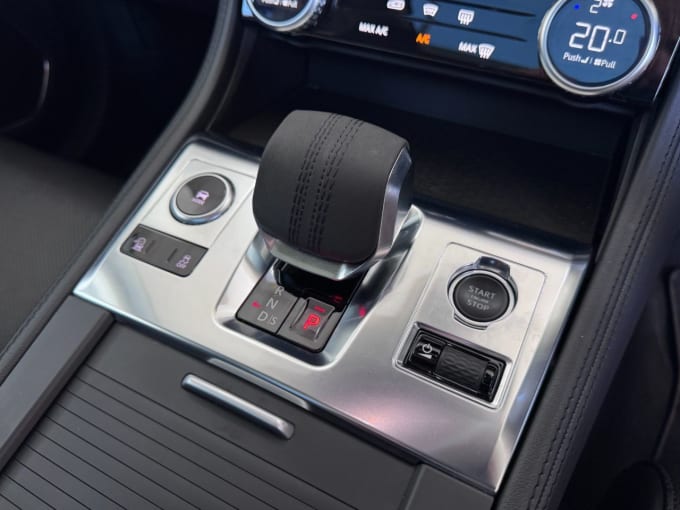 2025 Jaguar F-pace