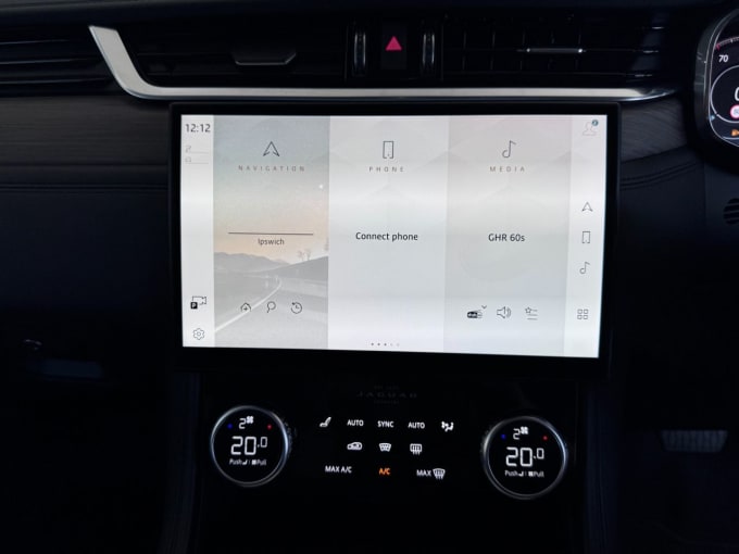 2025 Jaguar F-pace