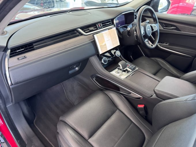 2025 Jaguar F-pace